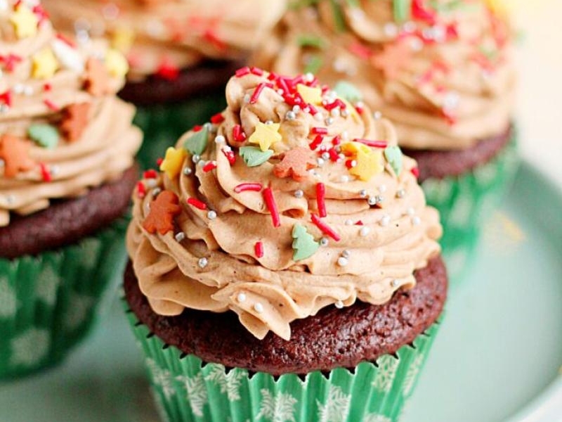 Muffiny piernikowe z kremem